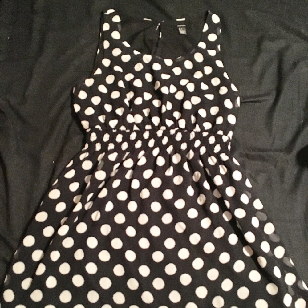 LG Forever 21 Sleveless Polka Dot Dress